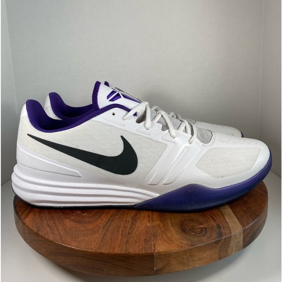 Kobe Mentality White Court Purple Alpha - Picture 3 of 8